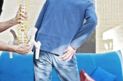 股骨头坏死的治疗费用是多少？